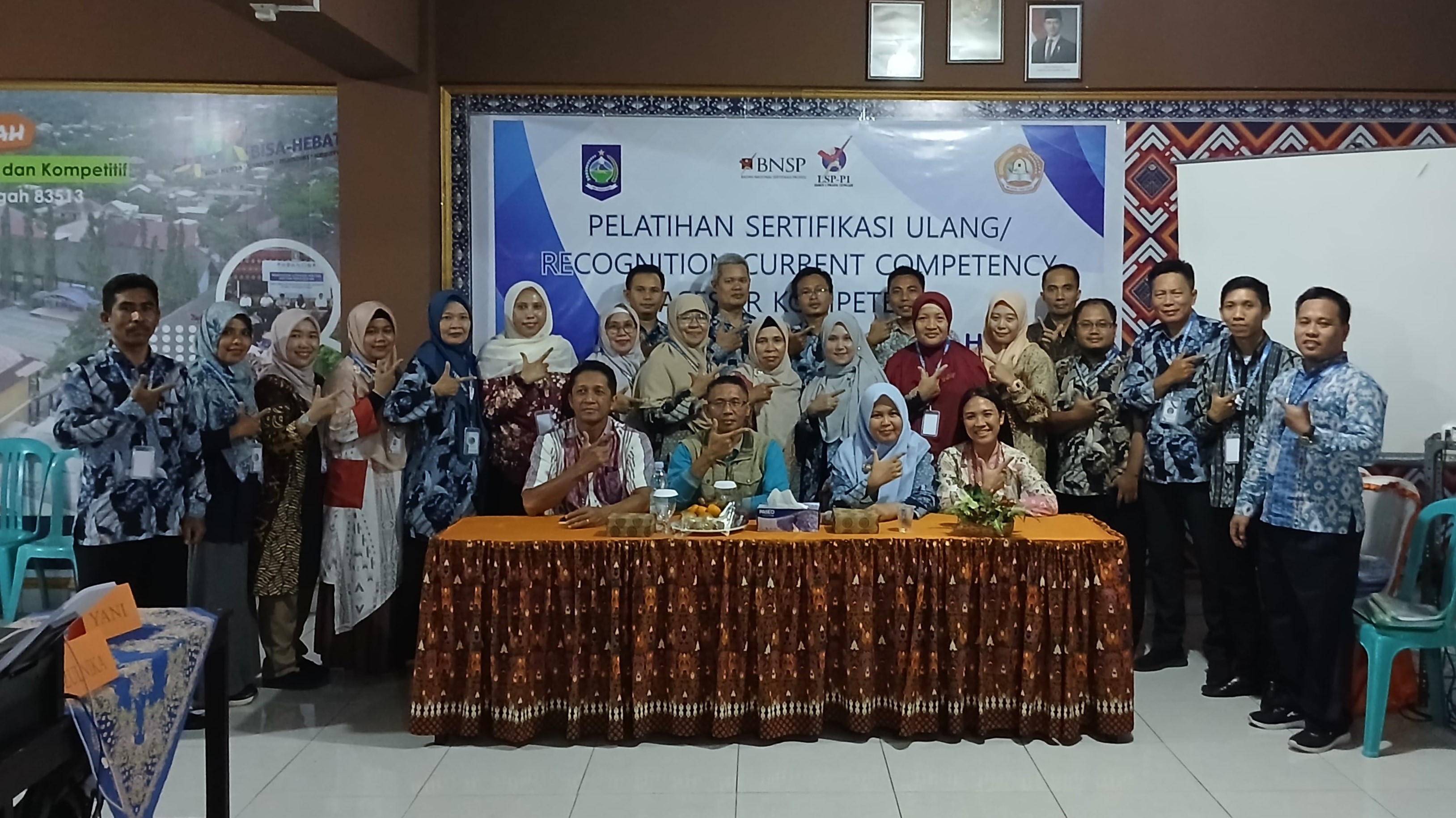 Pelatihan Sertifikasi Ulang Asesor Kompetensi LSP-P1 SMKN 1 Praya Tengah